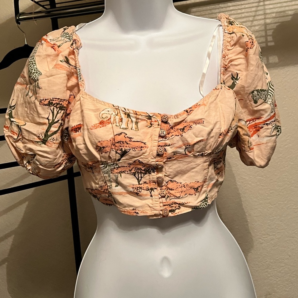 Forever 21 elephant crop​
